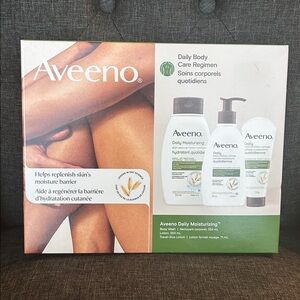NEW 🆕 Aveeno Daily Body Care Regimen Gift Set - three pieces